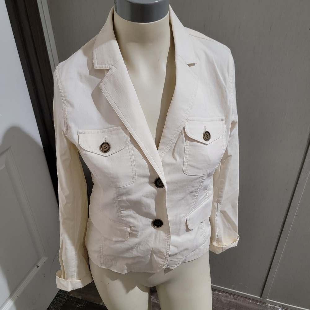 Axcess A Liz Claiborne Company